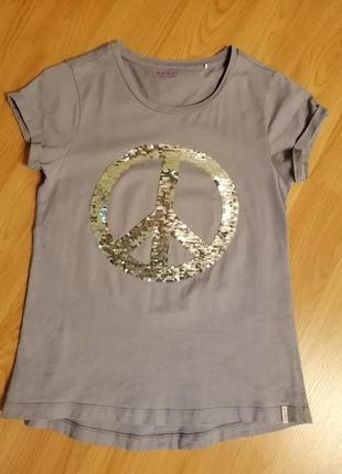 Футболка з пайеткаими