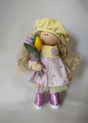 Кукла с цветами1 фото