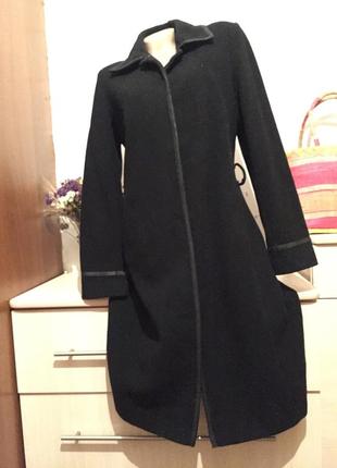 Шерстяное пальто миди