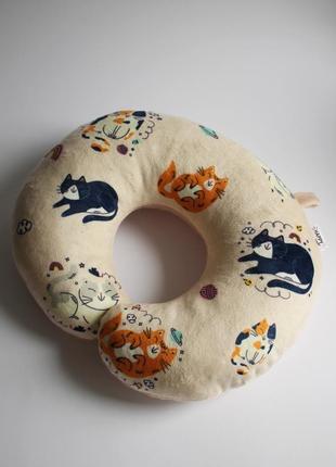 Подушка для путешествий кошки, дорожная подушка кошки, подарок на новый год, подушка в авто котики.