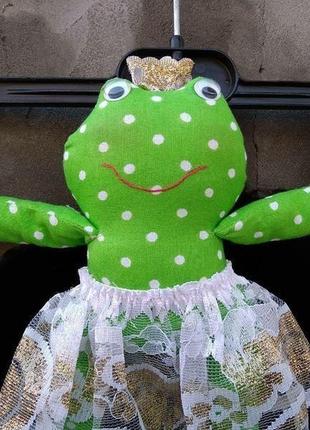 Царівна жаба в балетній пачці з короною3 фото