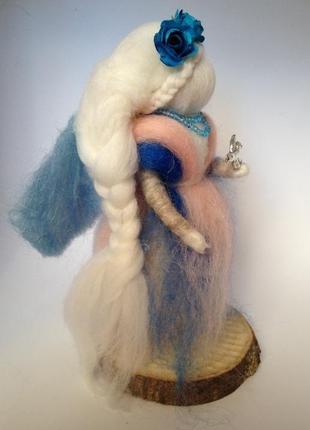 Интерьерная кукла на подставке, подарок, сувенир2 фото