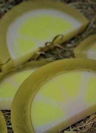 «солодкий лимон» - натуральна косметика з регенеруючим ефектом з колекції «цитрусові»3 фото
