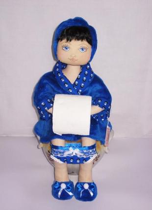Интерьерная текстильная кукла для ванной комнаты.9 фото