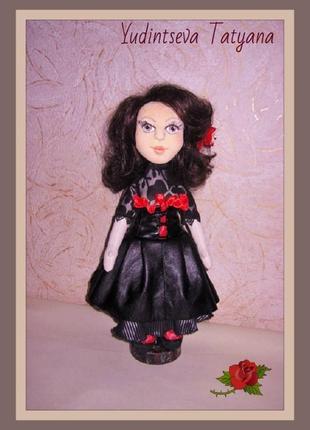 Текстильна лялька кармен, м'яка текстильна скульптура, ігрова лялька, лялька інтер'єрна1 фото