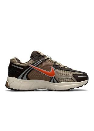 Мужские кроссовки кожаные сетка nike vomero 5 new brown orange, мужские кеды найк коричневые, мужская обувь8 фото