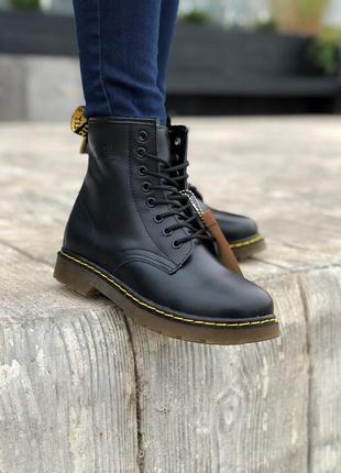 Шикарные ботинки dr. martens 1460 black classic winter fur с мехом черевики9 фото