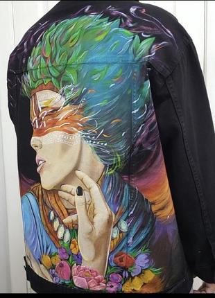 Джинсовая куртка с ручной росписью женская l3 фото