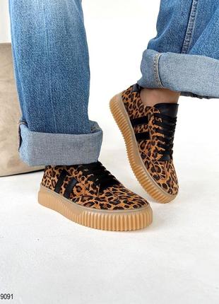 Жіночі натуральні кеди з принтом