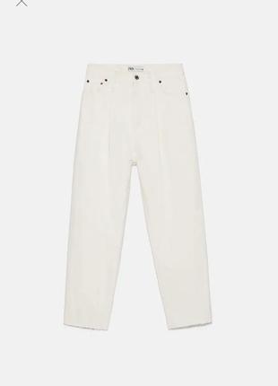 Zara нові білі молочні джинси супер модні із защипами zw premium розмір 36 386 фото
