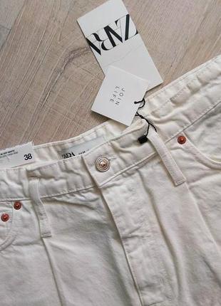 Zara нові білі молочні джинси супер модні із защипами zw premium розмір 36 388 фото