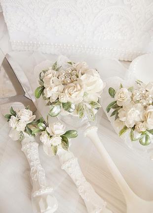 Белые бокалы для свадьбы / фужеры для свадьбы2 фото