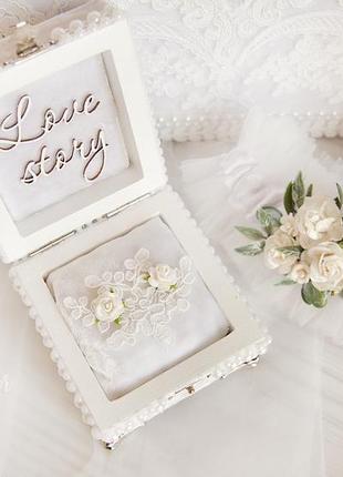 Белая шкатулка на свадьбу / шкатулка под кольца с цветами2 фото