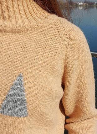 Жіночий в'язаний светр з альпаки9 фото