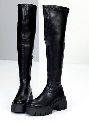 Жіночі шкіряні ботфорти у чорному кольорі єврозима8 фото