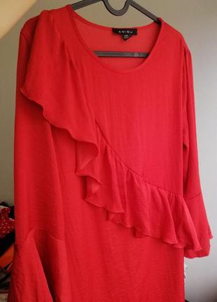 Красивое платье красное аmisu