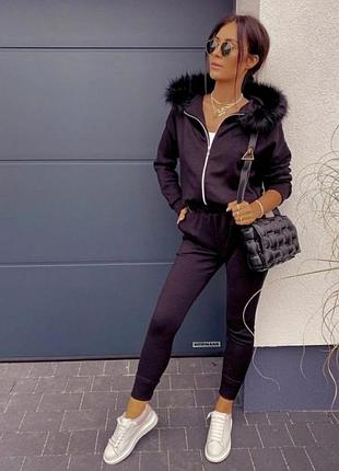 Костюм спортивний!