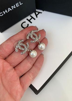 Серьги с цирконами