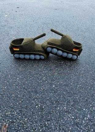 Тапки танки