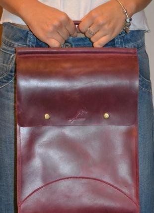 Рюкзак из натуральной кожи crazy horse "грустишка" цвета бордо. натуральная кожа.3 фото