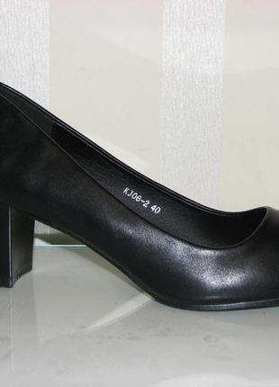Жіночі туфлі чорні матові на стійкому підборі розмір 436 фото