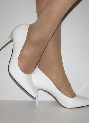 Білі лакові туфлі човники висока шпилька розмір 383 фото