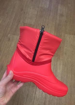 Жіночі сноубутсы дутики червоного кольору пінка гумові чоботи ...4 фото