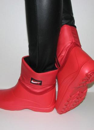 Жіночі сноубутсы дутики червоного кольору пінка гумові чоботи ...9 фото
