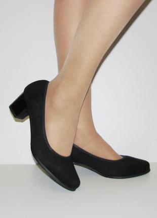 Класичні туфлі жіночі замшеві чорні розмір 41 42 435 фото