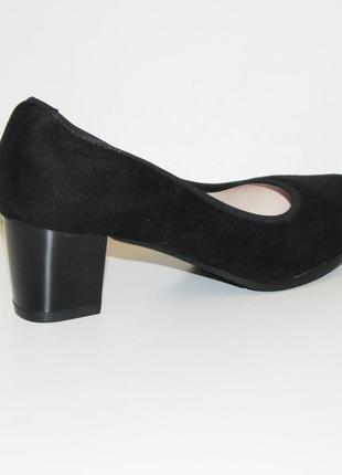 Класичні туфлі жіночі замшеві чорні розмір 41 42 437 фото