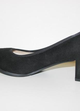 Класичні туфлі жіночі замшеві чорні розмір 41 42 438 фото