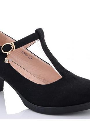 Жіночі чорні замшеві туфлі середній каблук-ремінець розмір 36...