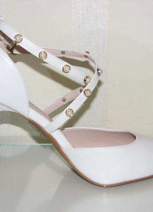Весільні білі туфлі на ремінці 37 р 24,5 см4 фото