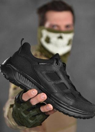 Чоловічі тактичні кросівки чорні з натуральної шкіри, військов...4 фото