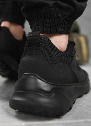 Чоловічі тактичні кросівки чорні з натуральної шкіри, військов...8 фото