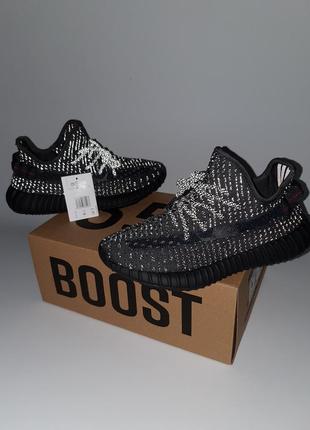 Летние кроссовки мужские черные adidas yeezy boost 350 v2 black static. кроссовки женские адидас изи буст 3507 фото