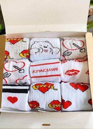 Набір жіночих шкарпеток у подарунковій коробці для жінок 9 пар...3 фото
