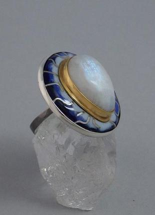Серебряное кольцо с лунным камнем и эмалью3 фото