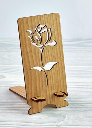 Подставка под мобильный телефон из натурального дерева "роза"1 фото