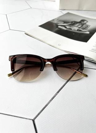 Модні жіночі окуляри поляризаційні від сонця коричнові6 фото