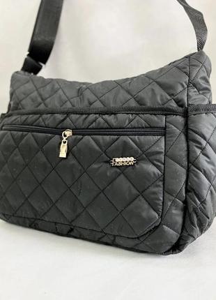 Стильная стеганая женская сумка плащевка с карманами черная2 фото