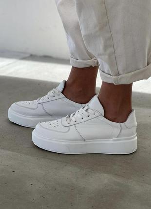 Жіночі літні кросівки з натуральної шкіри білі на платформі на...3 фото