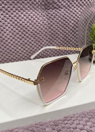 Модні жіночі брендові сонцезахисні окуляри в металевій оправі ...6 фото