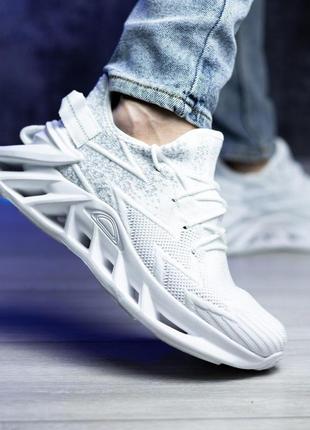Чоловічі кросівки з тканини, що дихають на піні рейнбол біло сірі7 фото