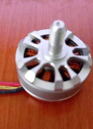 Безщітковий  мотор двигун bldc для квадрокоптер 2300kv