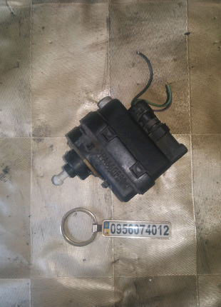 Корректор фары рено меган 2 renault megan 2 valeo pa66gf20