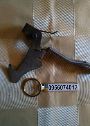 Крюк замок капота деу несия daewoo nexia