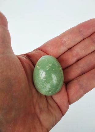 Яйцо из натурального камня нефрит2 фото