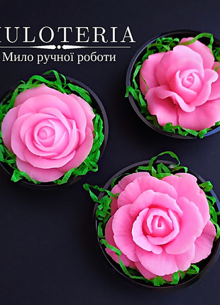 Мило ручної роботи міні-троянда в куполі2 фото