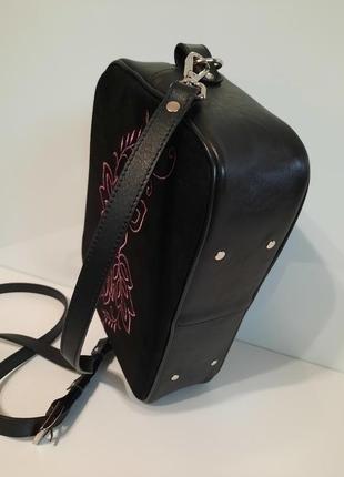 Кожаная сумка - клатч с вышивкой6 фото